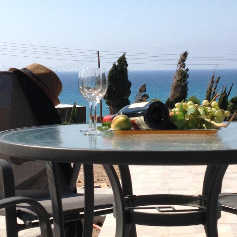 Pomos Idol Exceptional Beach Villa Exterior foto