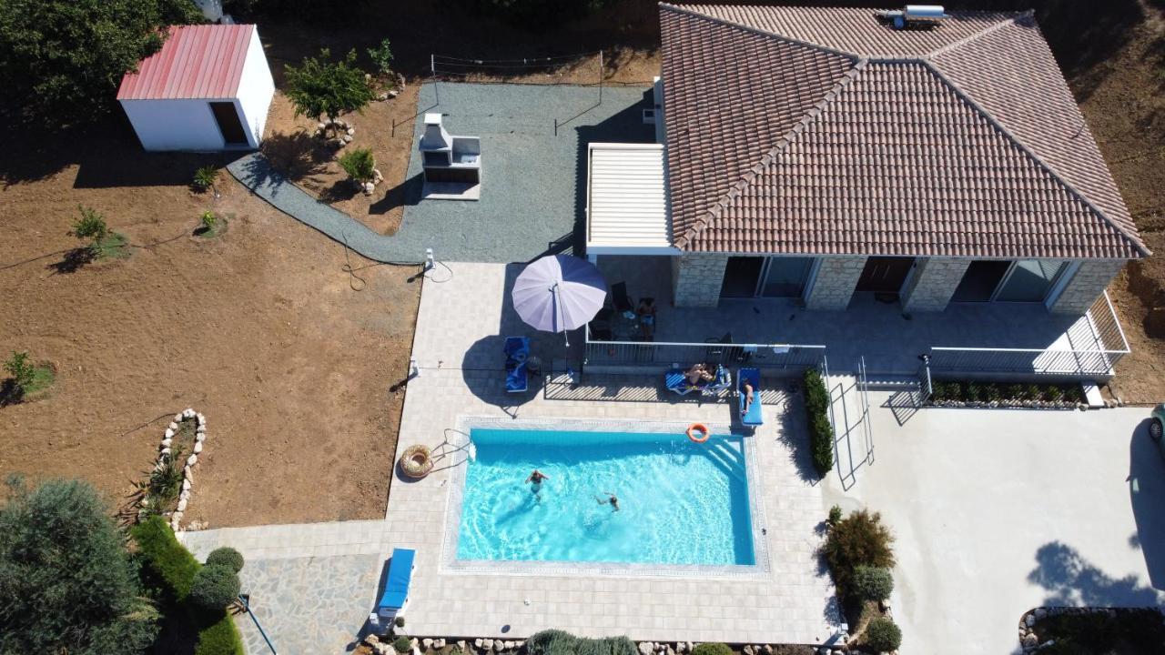 Pomos Idol Exceptional Beach Villa Exterior foto