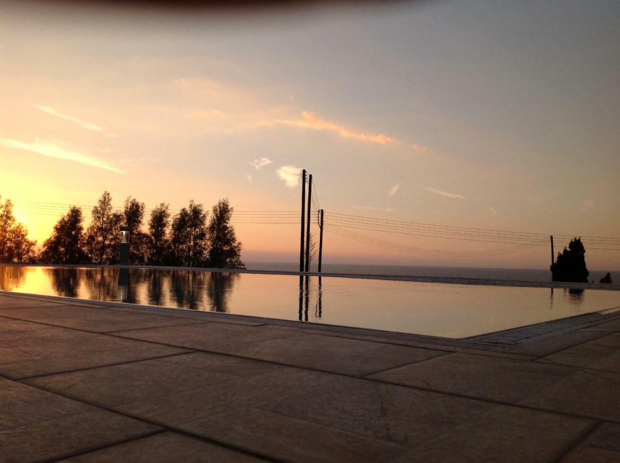 Pomos Idol Exceptional Beach Villa Exterior foto
