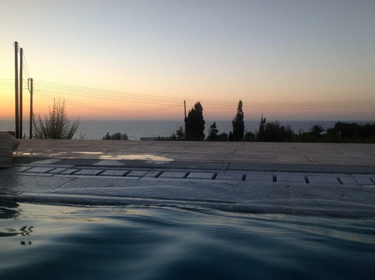 Pomos Idol Exceptional Beach Villa Exterior foto
