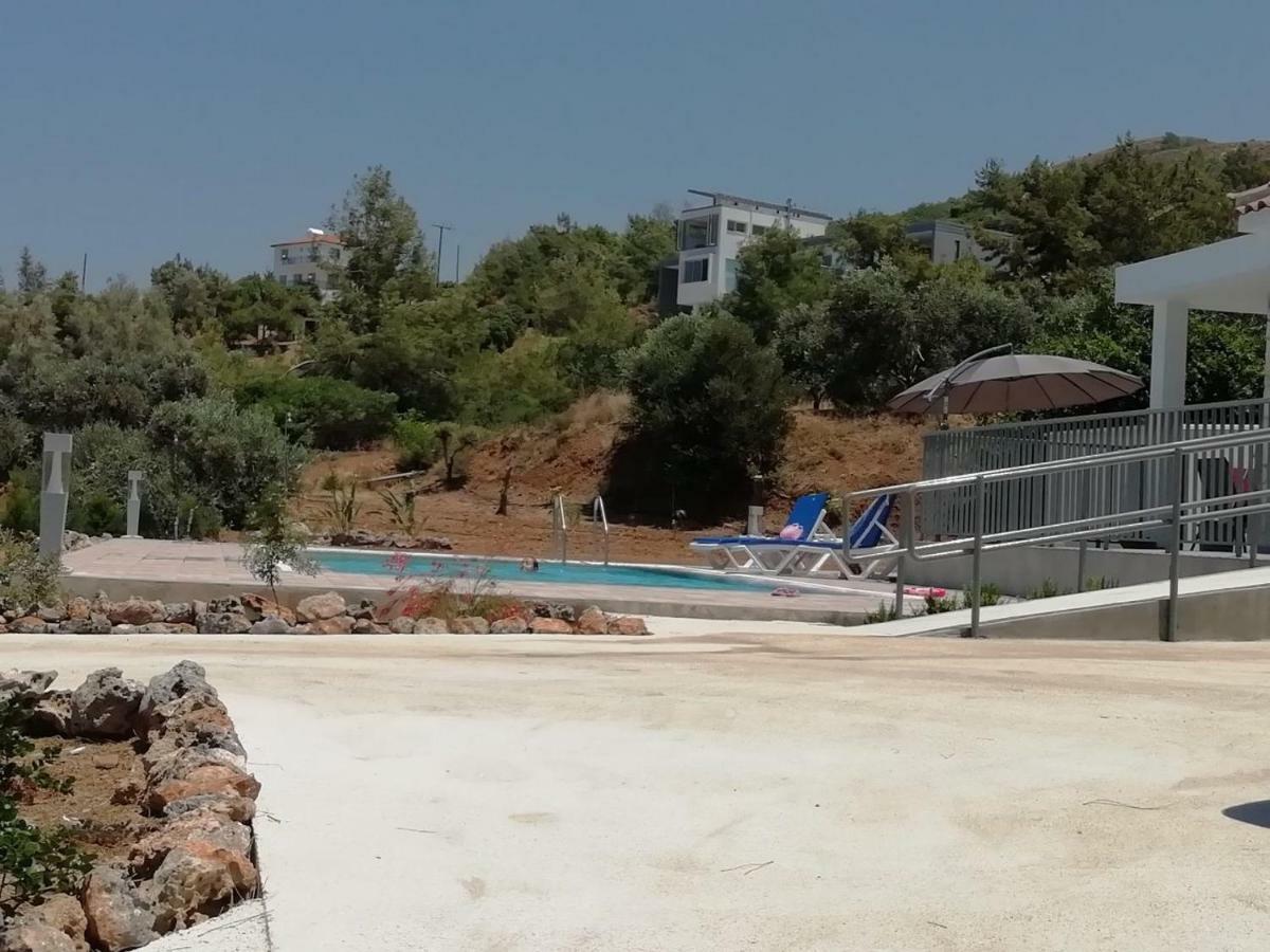 Pomos Idol Exceptional Beach Villa Exterior foto