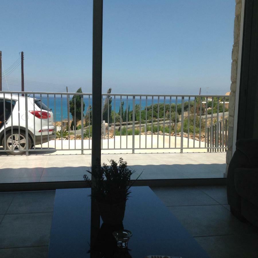 Pomos Idol Exceptional Beach Villa Exterior foto