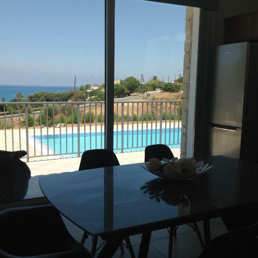 Pomos Idol Exceptional Beach Villa Exterior foto
